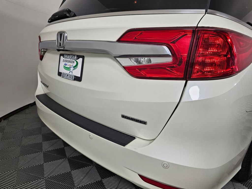 Used 2019 Honda Odyssey Touring image 16