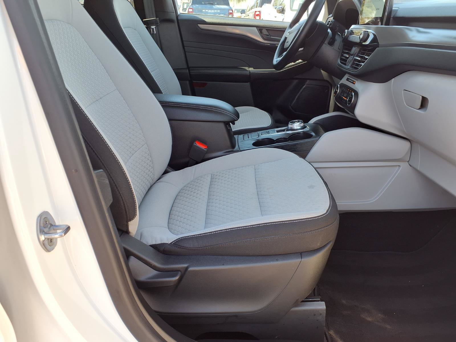 Certified 2023 Ford Escape Active FWD image 11