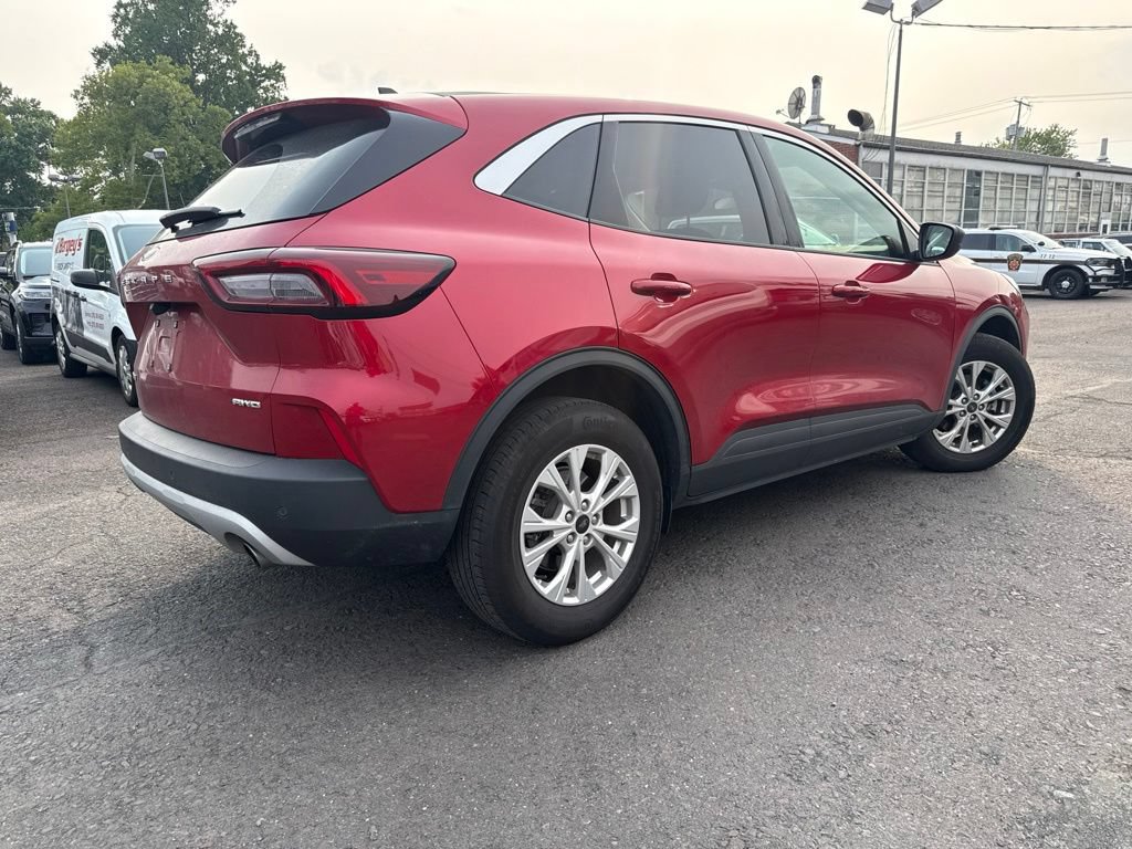 Certified 2023 Ford Escape Active w/ Tech Pack #1 AWD/4WD image 4
