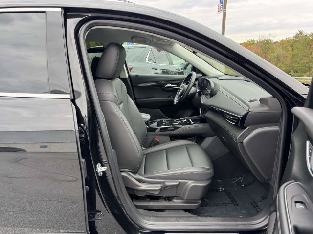Used 2024 Buick Envision Preferred AWD/4WD image 12