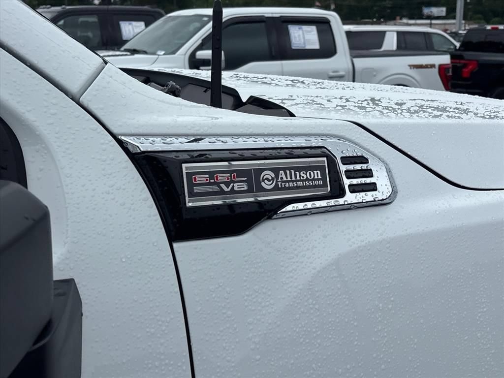Used 2025 GMC Sierra 2500 Pro w/ Convenience Package RWD image 11