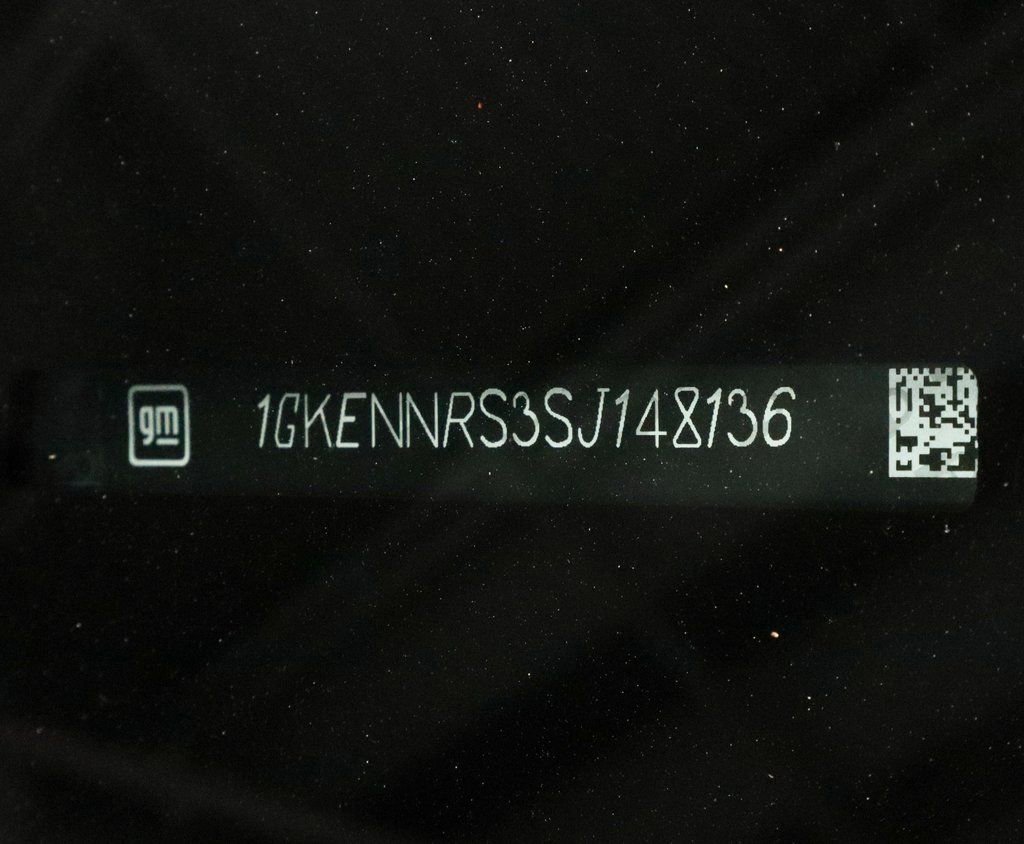 Used 2025 GMC Acadia Elevation image 34