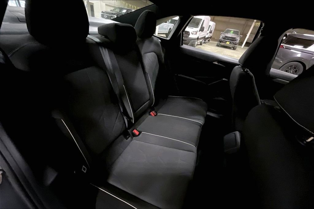 Used 2025 Volkswagen Jetta Sport FWD image 25
