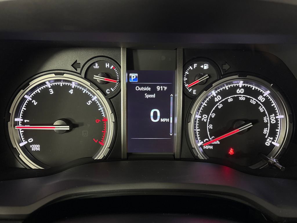Used 2022 Toyota 4Runner TRD Off-Road AWD/4WD image 21