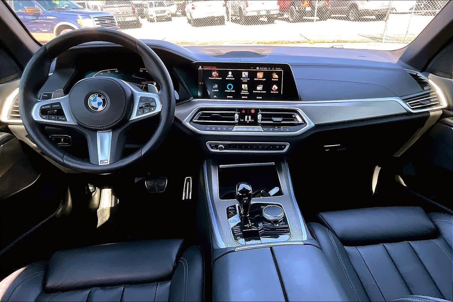 Used 2022 BMW X5 xDrive40i w/ M Sport Package AWD/4WD image 19