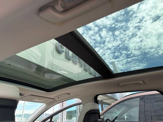 Used 2025 Kia Sportage EX w/ Premium Package FWD image 26