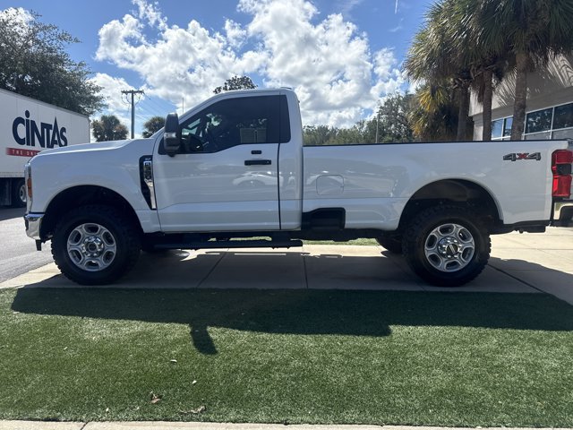 Certified 2025 Ford F350 XLT w/ 360-Degree Camera Package AWD/4WD image 9
