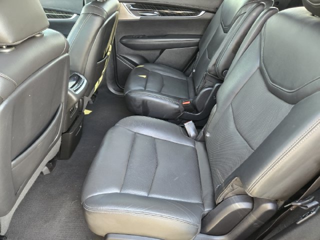 Used 2020 Cadillac XT6 Premium Luxury FWD image 28
