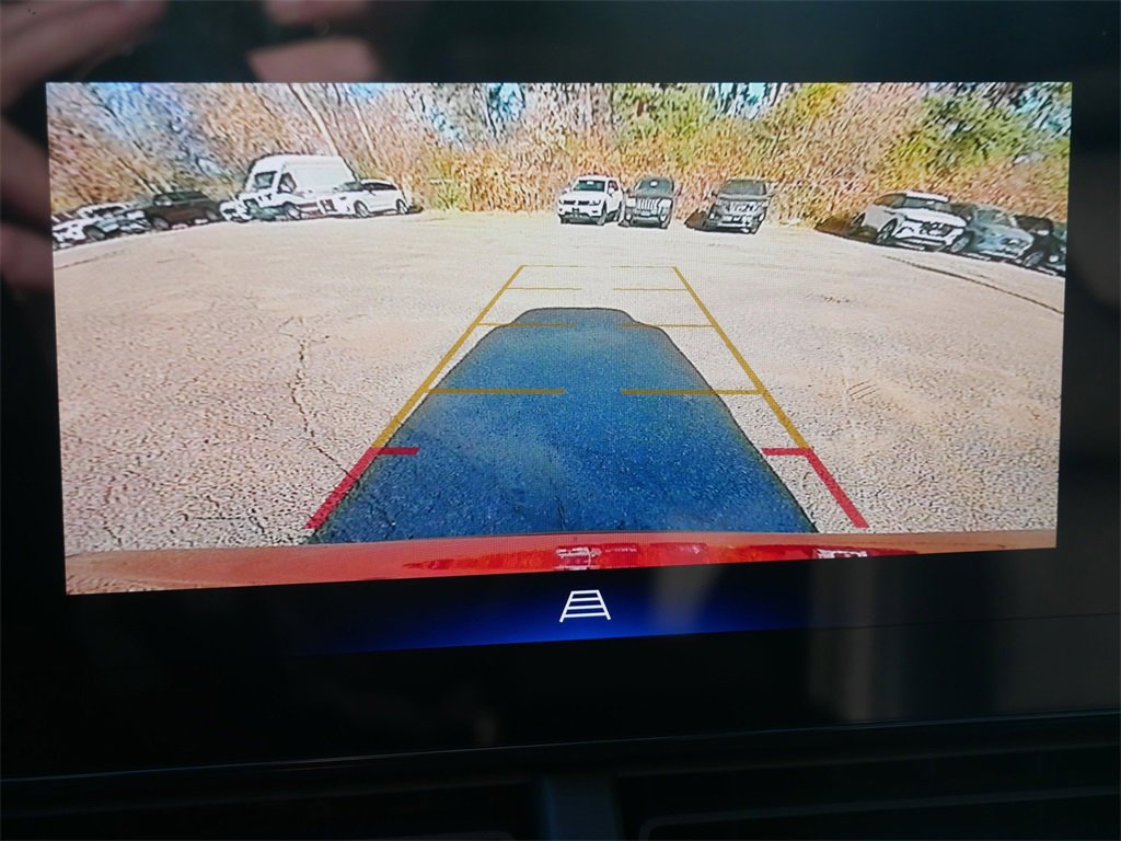 Used 2024 Chevrolet Trax ACTIV image 24