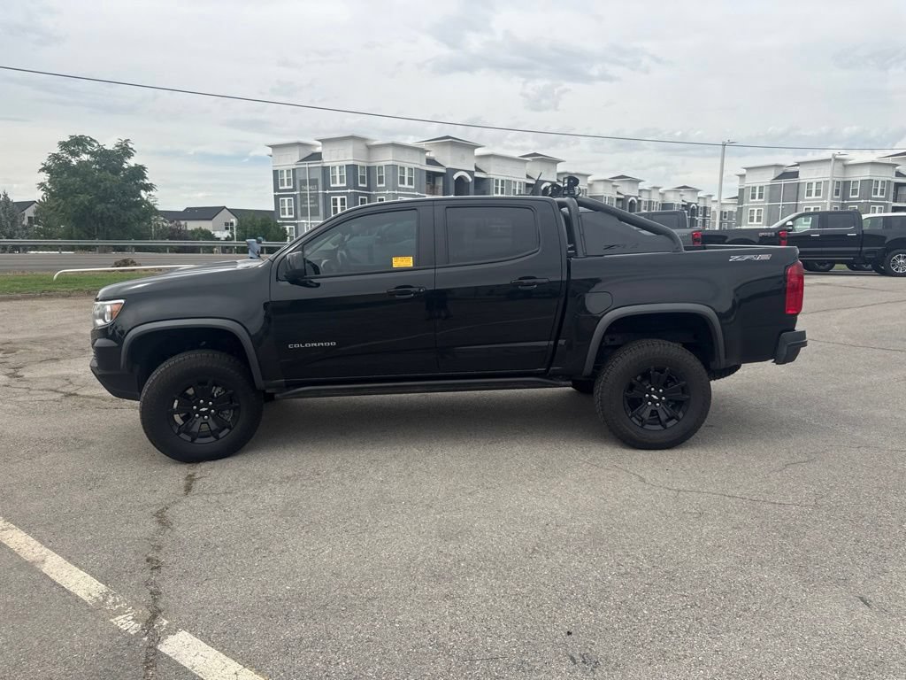 Used 2022 Chevrolet Colorado ZR2 w/ ZR2 Midnight Special Edition AWD/4WD image 12