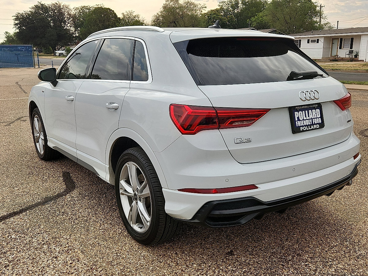 Used 2021 Audi Q3 2.0T Premium Plus AWD/4WD image 2