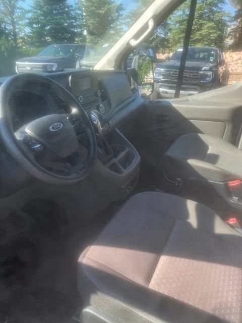 Certified 2022 Ford Transit 250 Medium Roof RWD image 11