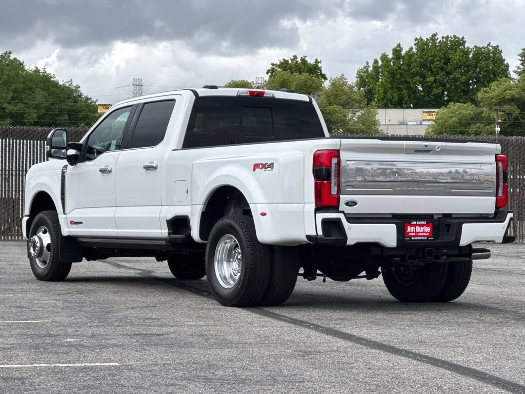 Certified 2026 Ford F350 Platinum w/ Platinum Plus Package AWD/4WD image 3