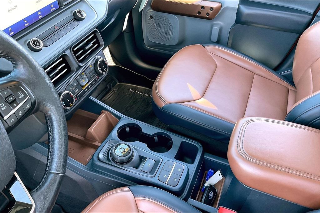 Certified 2022 Ford Maverick Lariat w/ Lariat Luxury Package AWD/4WD image 16