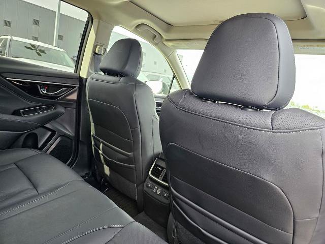 Used 2023 Subaru Outback Limited AWD/4WD image 13