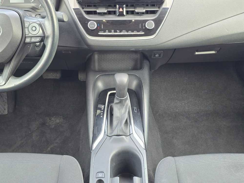 Used 2023 Toyota Corolla LE image 13