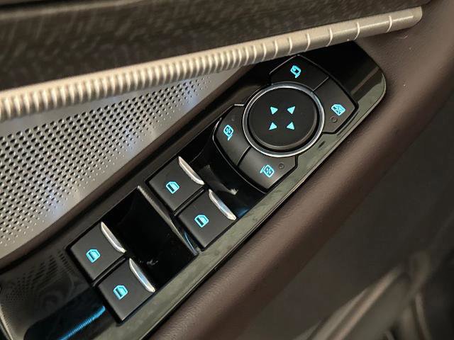 Certified 2025 Ford Explorer Platinum image 17