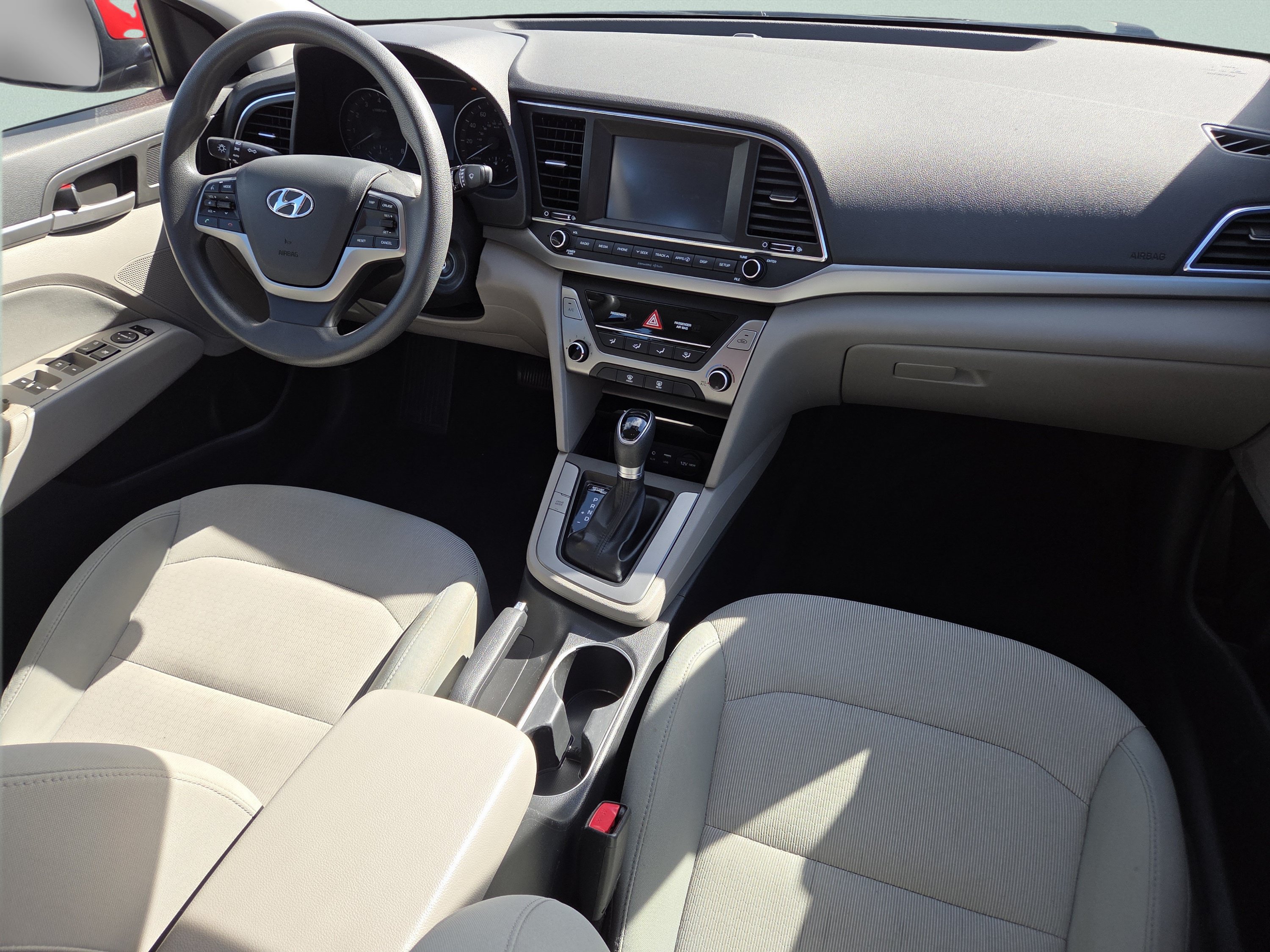 Used 2017 Hyundai Elantra SE FWD image 22
