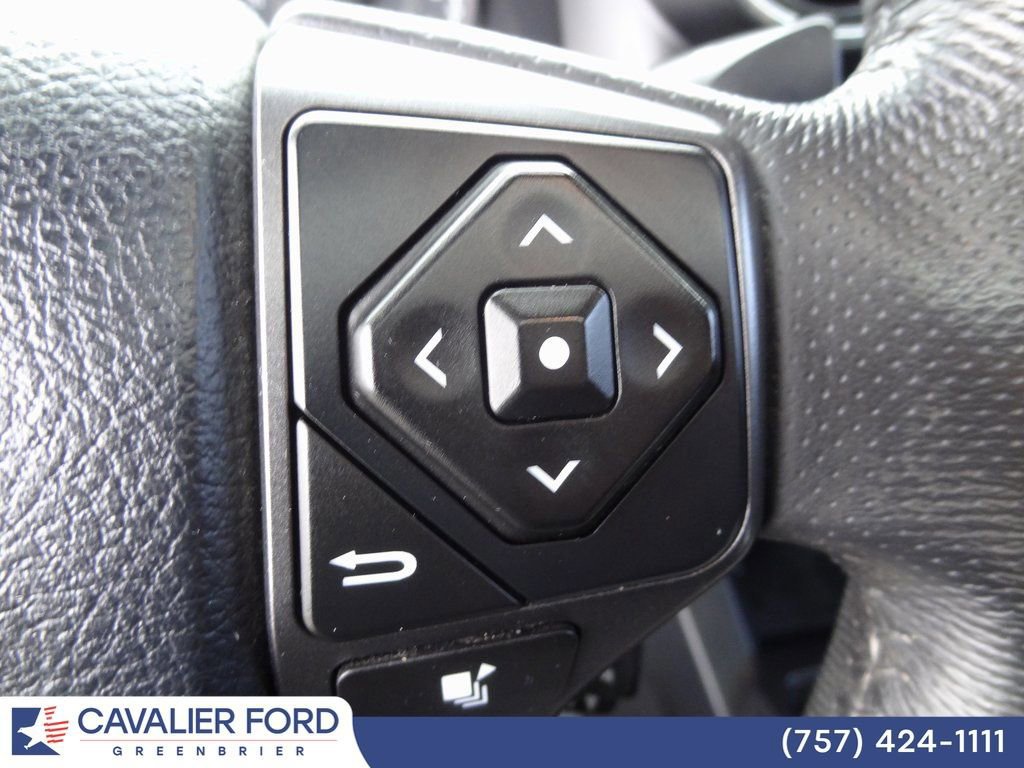 Used 2018 Toyota Tacoma TRD Off-Road image 21