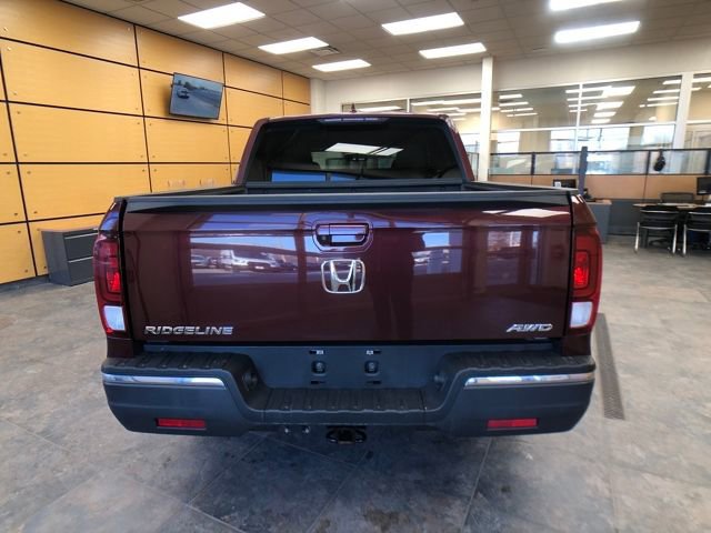Used 2017 Honda Ridgeline RTL-T image 4