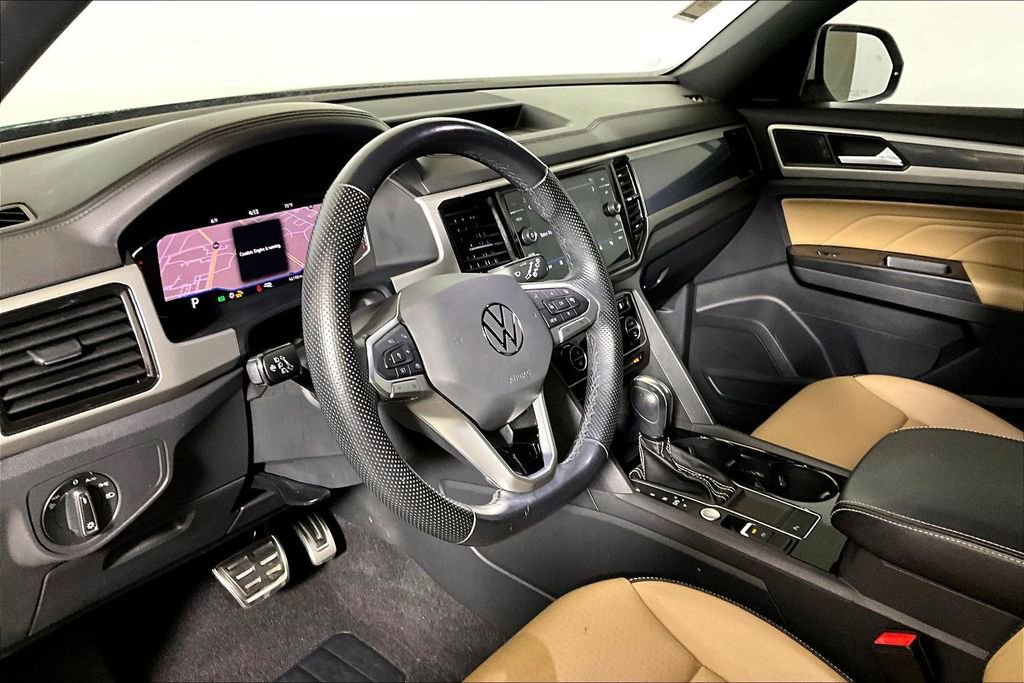 Used 2021 Volkswagen Atlas Cross Sport SEL R-Line image 10