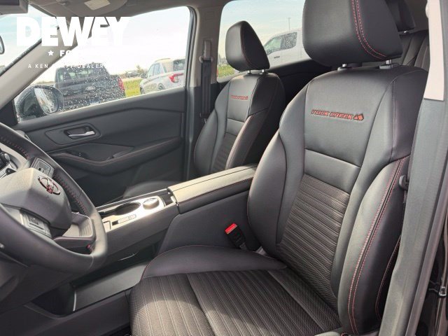 Used 2026 Nissan Rogue SV AWD/4WD image 19