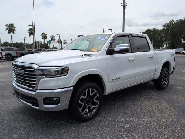 Used 2025 RAM 1500 Laramie AWD/4WD image 9