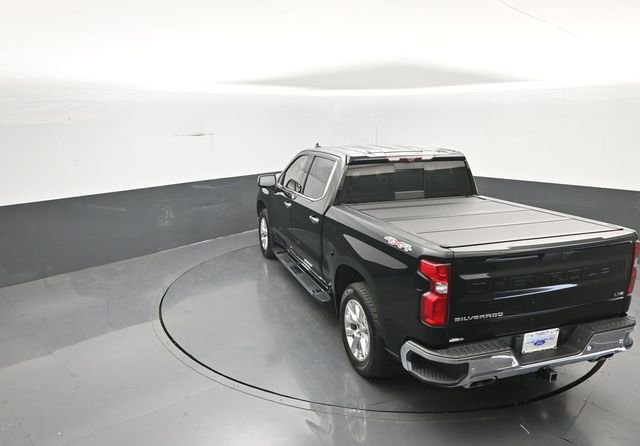 Used 2021 Chevrolet Silverado 1500 LTZ w/ Technology Package AWD/4WD image 29