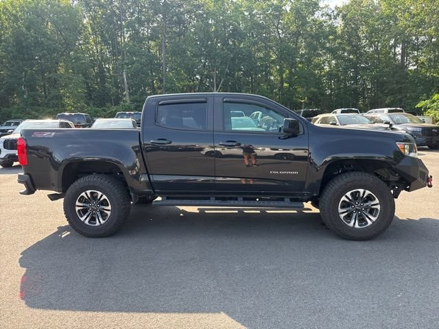 Used 2021 Chevrolet Colorado Z71 w/ Safety Package AWD/4WD image 7