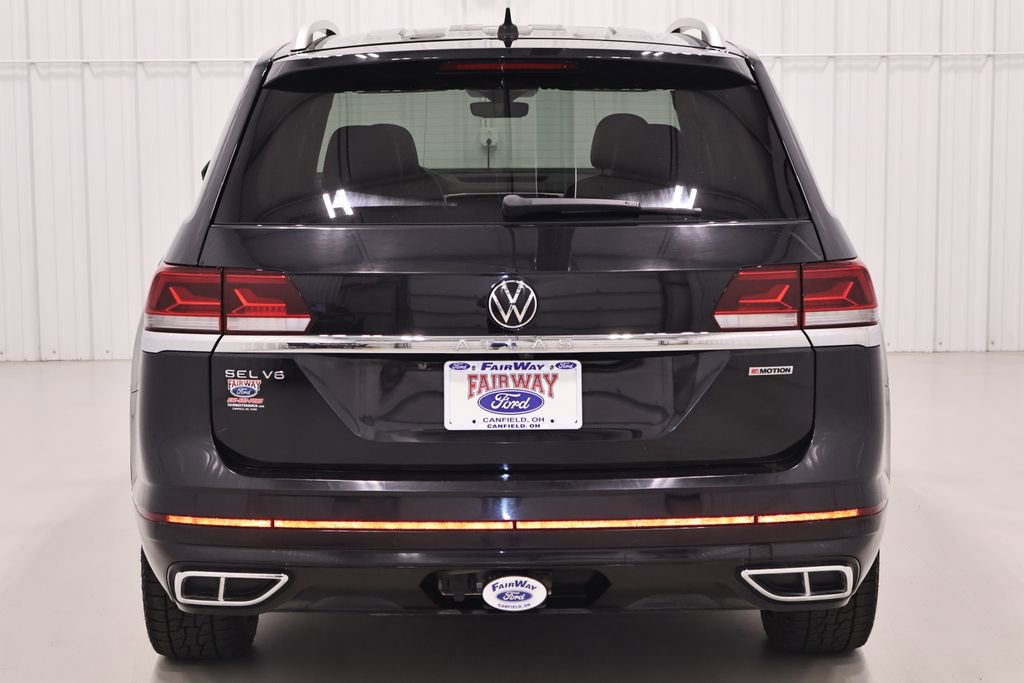Used 2022 Volkswagen Atlas SEL R-Line AWD/4WD image 9