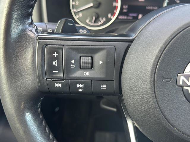 Used 2022 Nissan Rogue S FWD image 23