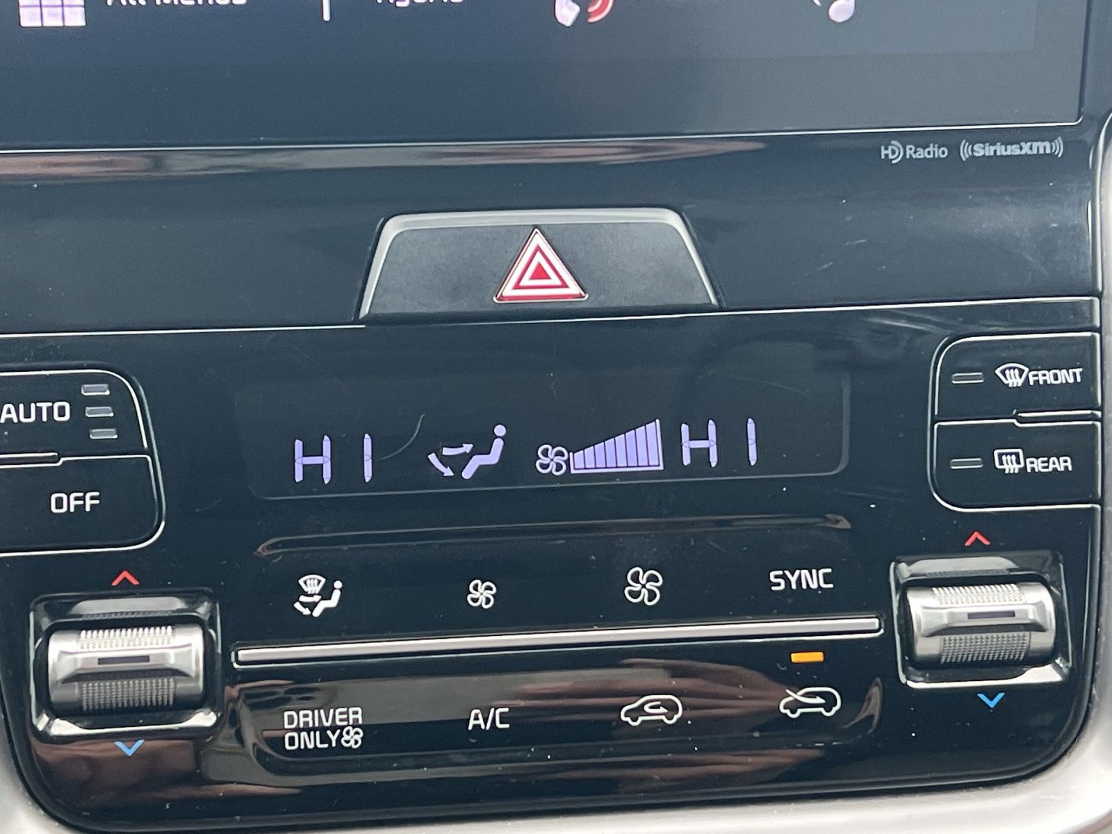 Used 2021 Kia Sorento S image 20