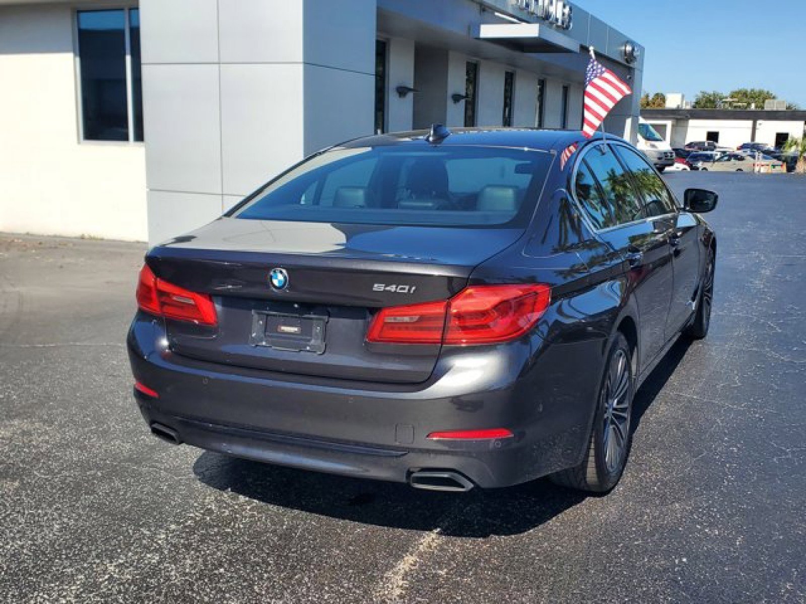 Used 2018 BMW 540i 540i Sedan image 4