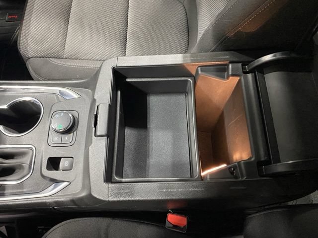 Used 2022 Chevrolet Traverse LT w/ LPO, Floor Liner Package AWD/4WD image 35