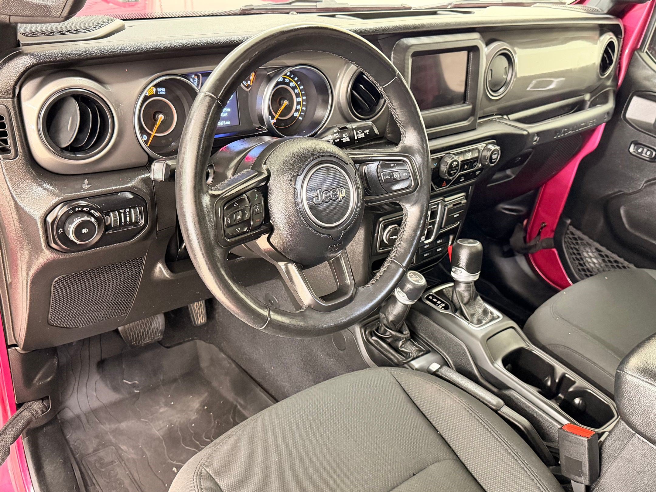 Used 2022 Jeep Wrangler Unlimited Sport AWD/4WD image 4
