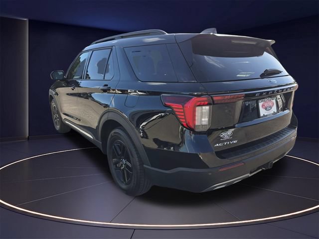 Certified 2025 Ford Explorer Active w/ Active Comfort Package RWD image 6