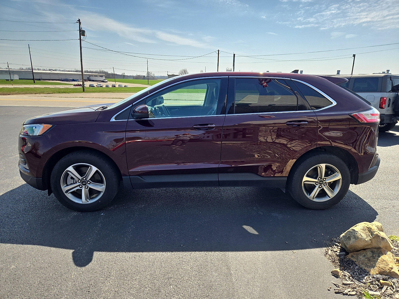 Certified 2024 Ford Edge SEL w/ Convenience Package AWD/4WD image 7