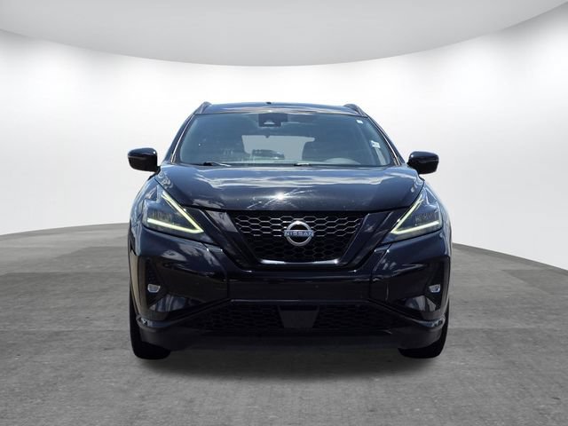 Used 2023 Nissan Murano SV w/ SV Midnight Edition Package FWD image 2