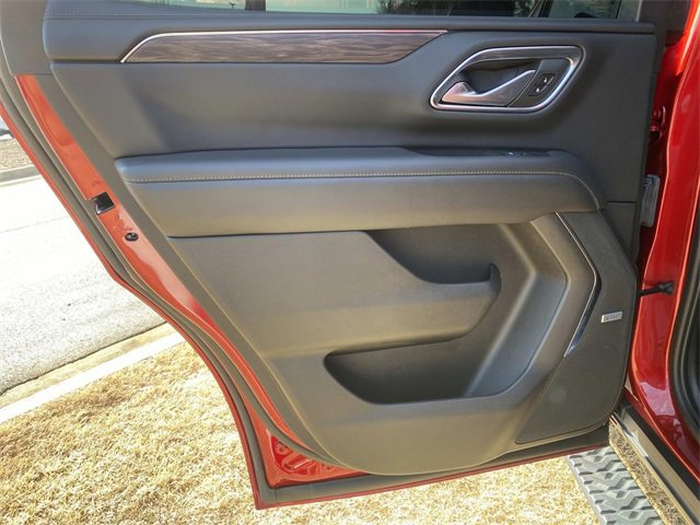 Used 2022 Chevrolet Tahoe Z71 w/ Luxury Package image 14