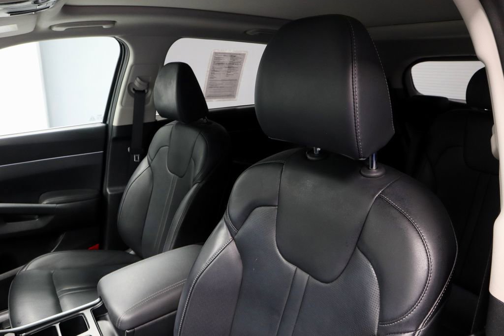 Used 2025 Kia Sorento EX w/ EX Panoramic Sunroof Package AWD/4WD image 28