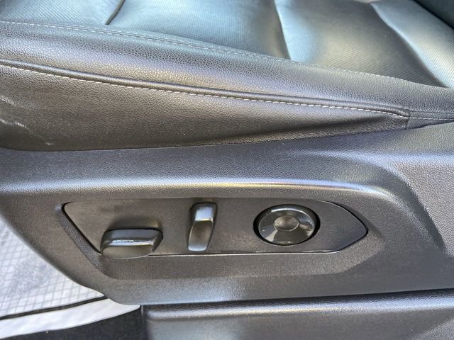 Used 2024 GMC Sierra 1500 SLT image 13