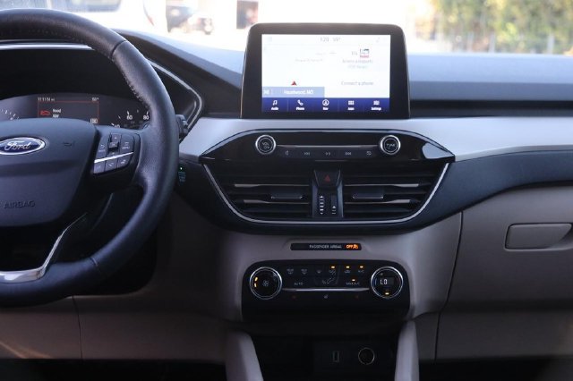 Certified 2020 Ford Escape SEL FWD image 26