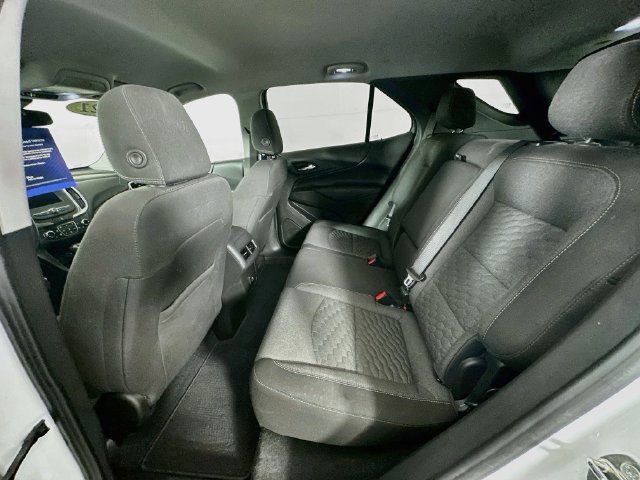 Used 2021 Chevrolet Equinox LT FWD image 29