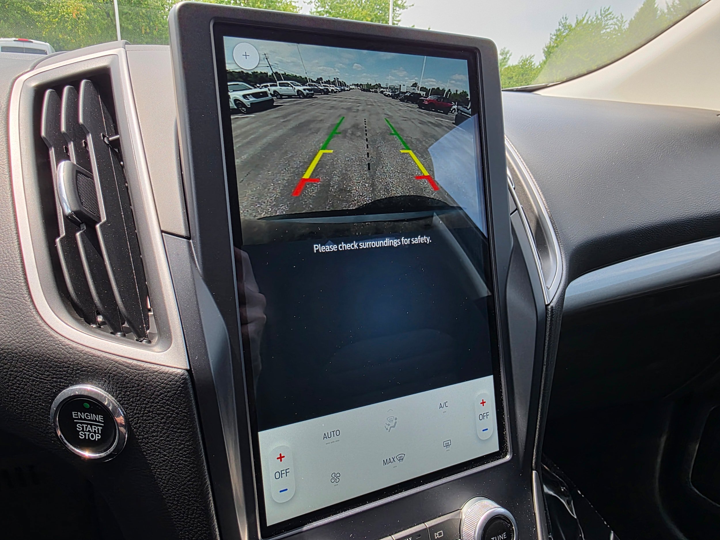 Certified 2023 Ford Edge SE AWD/4WD image 19