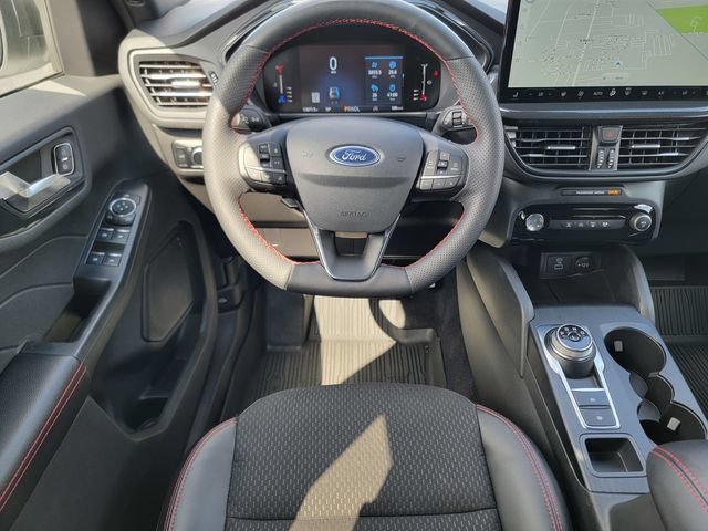 Certified 2023 Ford Escape ST-Line w/ Tech Pack #1 FWD image 31