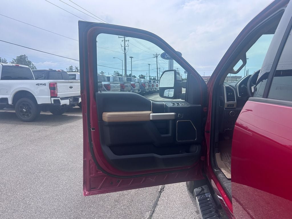 Certified 2022 Ford F350 Lariat w/ Lariat Ultimate Package AWD/4WD image 11