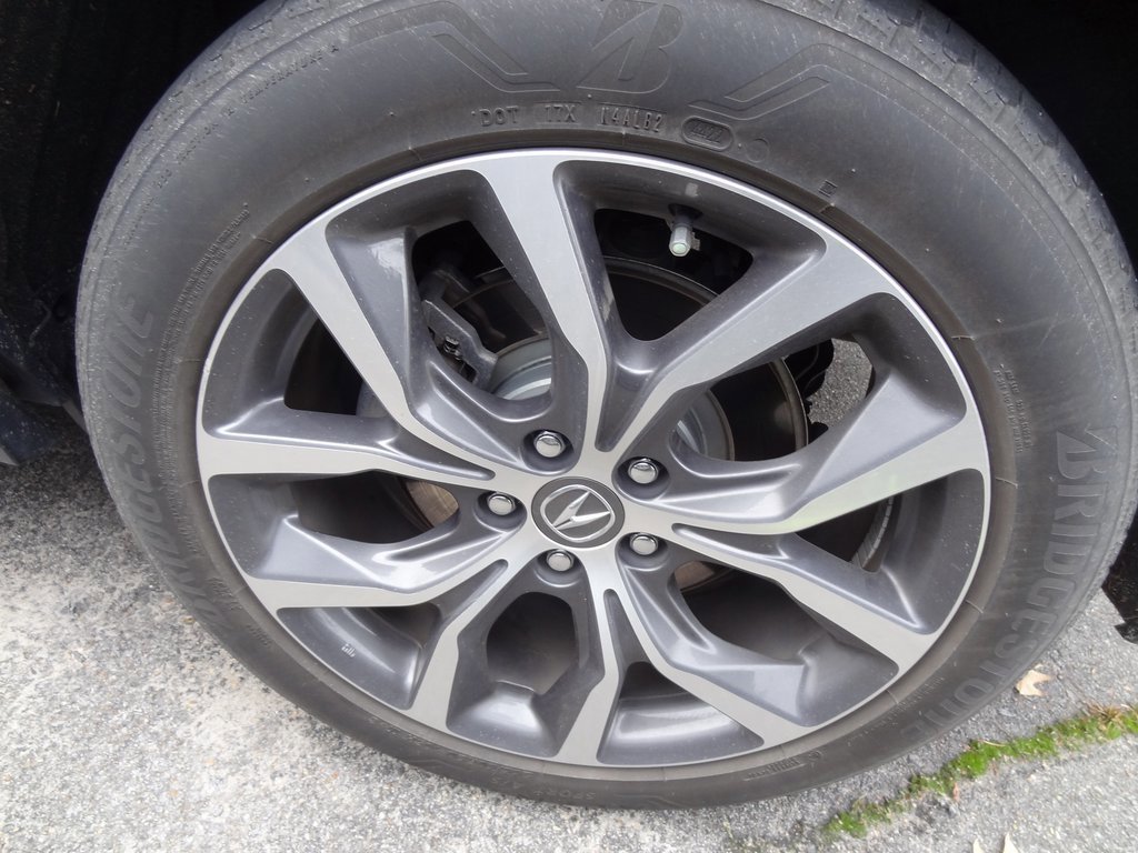 Used 2023 Acura MDX FWD w/ Technology Package image 12