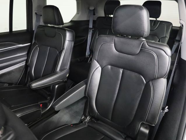 Used 2022 Jeep Grand Cherokee L Limited AWD/4WD image 14