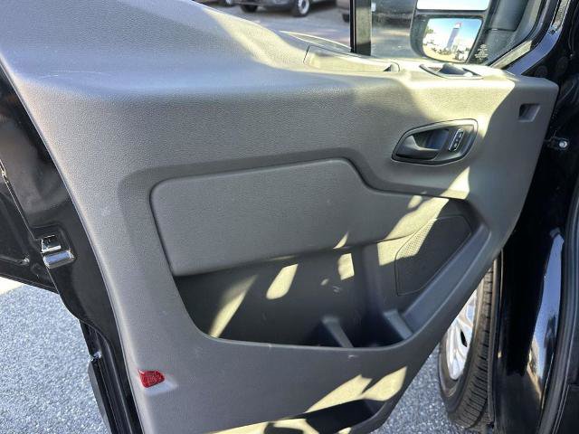 Certified 2025 Ford Transit 350 XLT RWD image 22