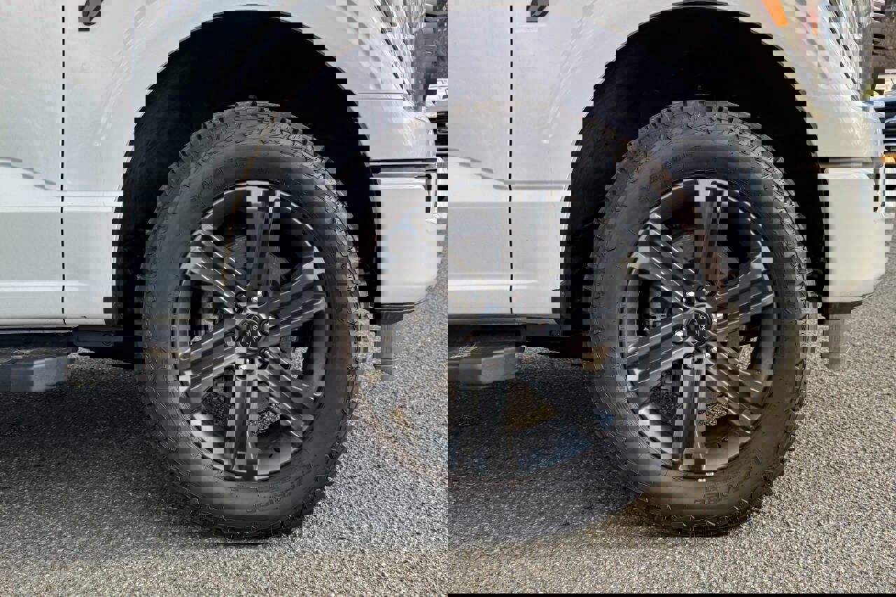 Certified 2022 Ford F150 XLT w/ Equipment Group 302A High image 12